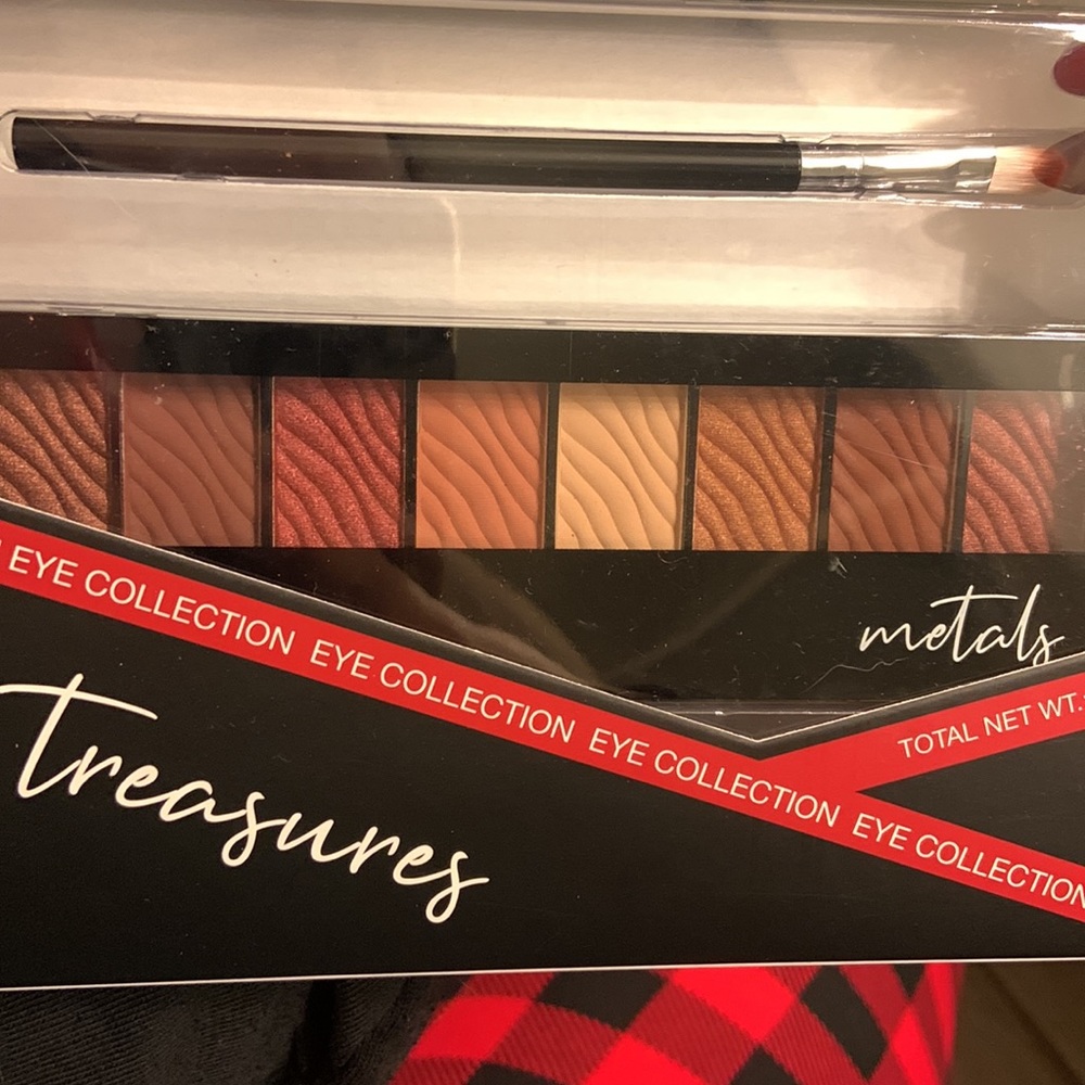 Eye shadow - Picture 5 of 5